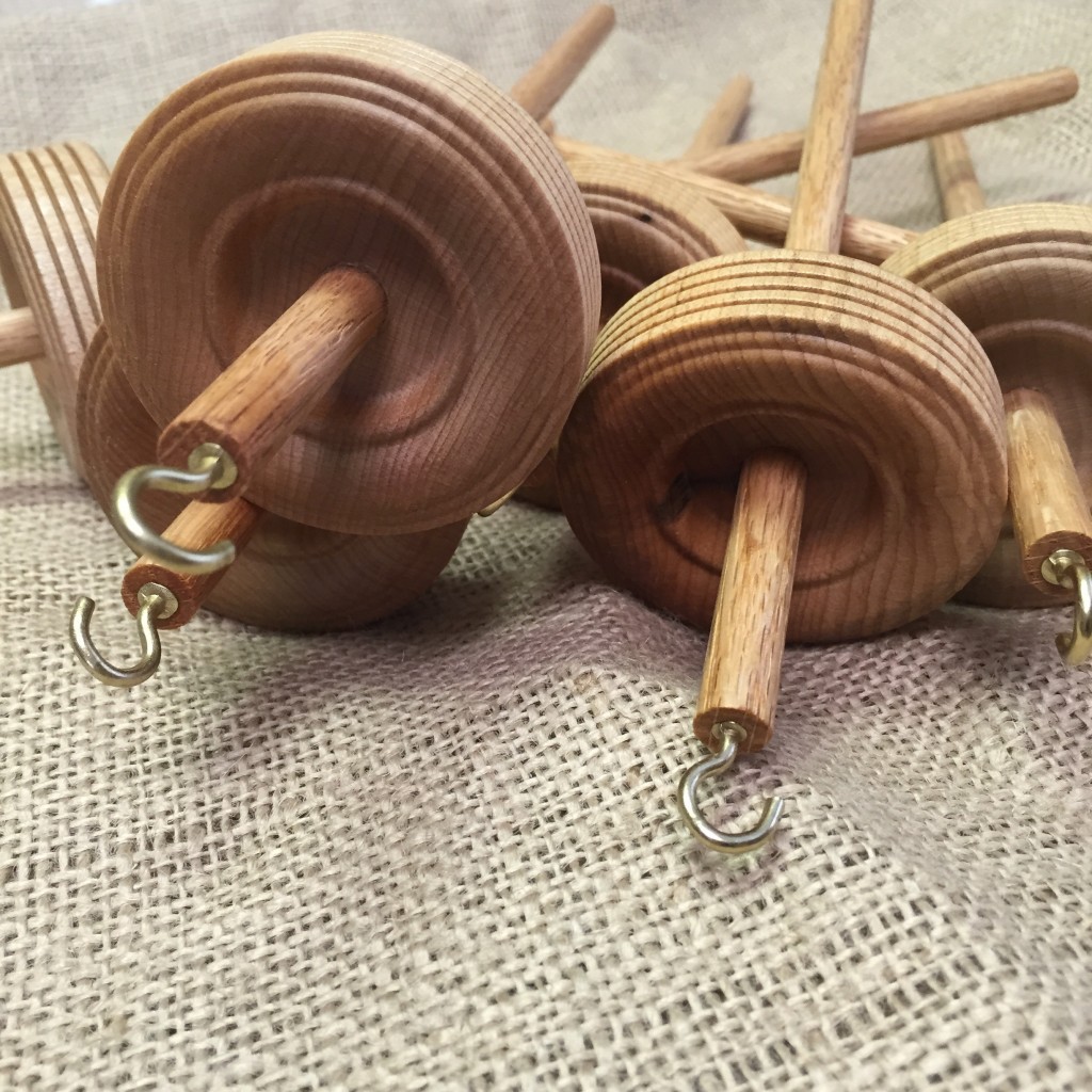 Learn How To Spin with a Drop Spindle